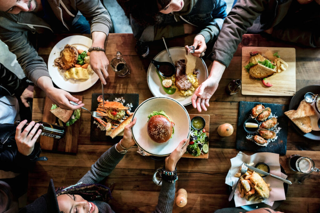 Savoring Triple Crown: A Foodie’s Guide to the Best Eats in Phoenix’s Hidden Gem Neighborhood
